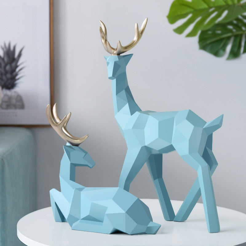 Reindeer couple Statue